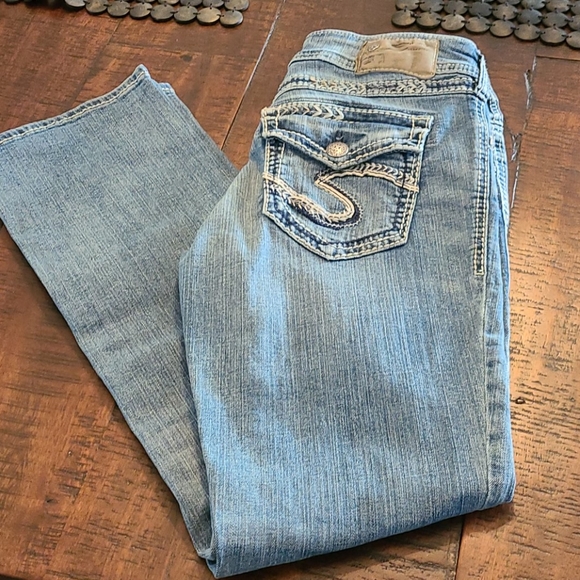 Silver Suki Jeans size 28x31. Excellent!